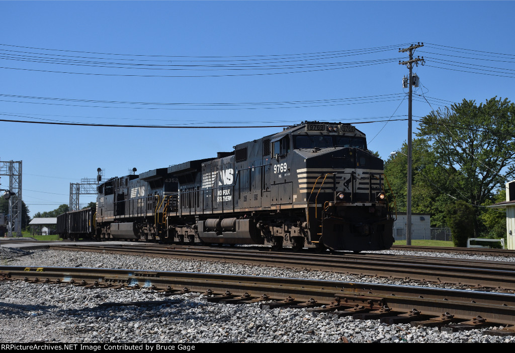 NS 9769